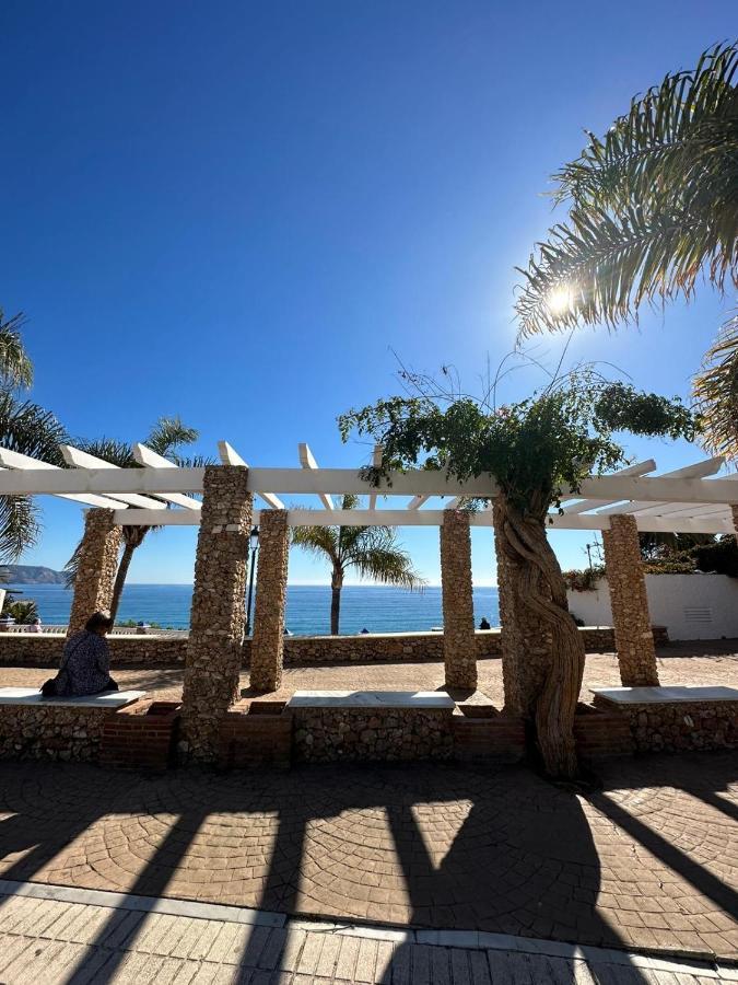 Tiyoweh Nerja Exterior foto