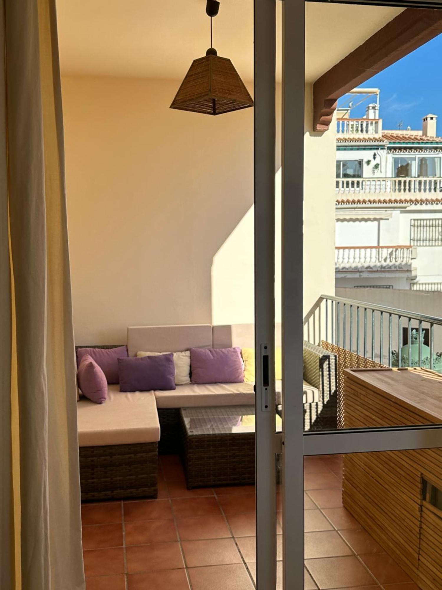 Tiyoweh Nerja Exterior foto
