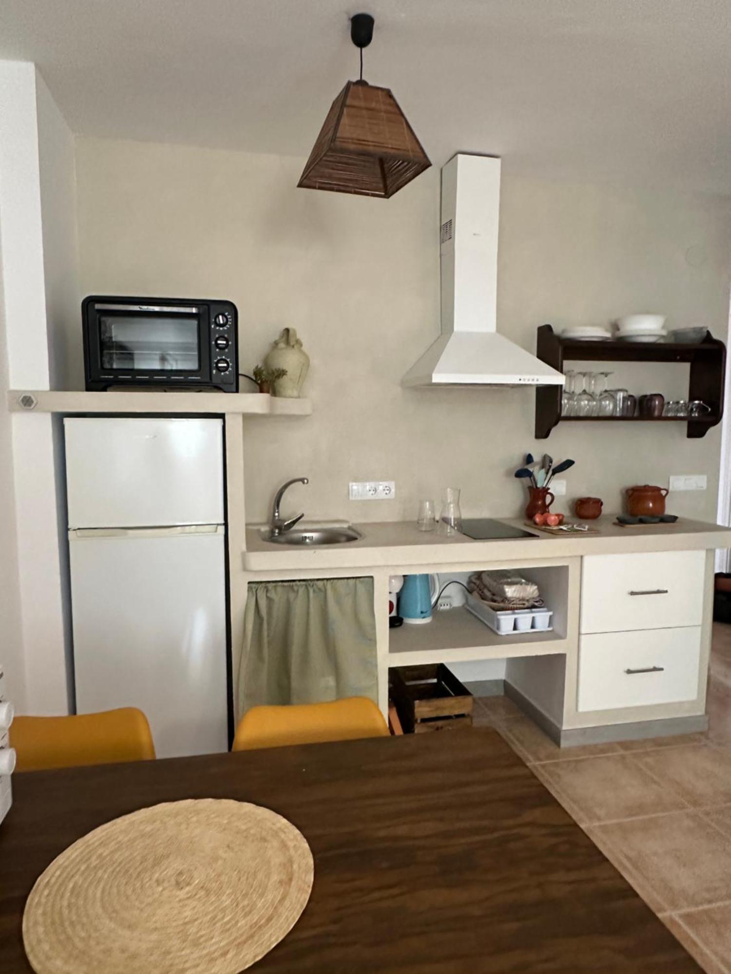 Tiyoweh Nerja Exterior foto